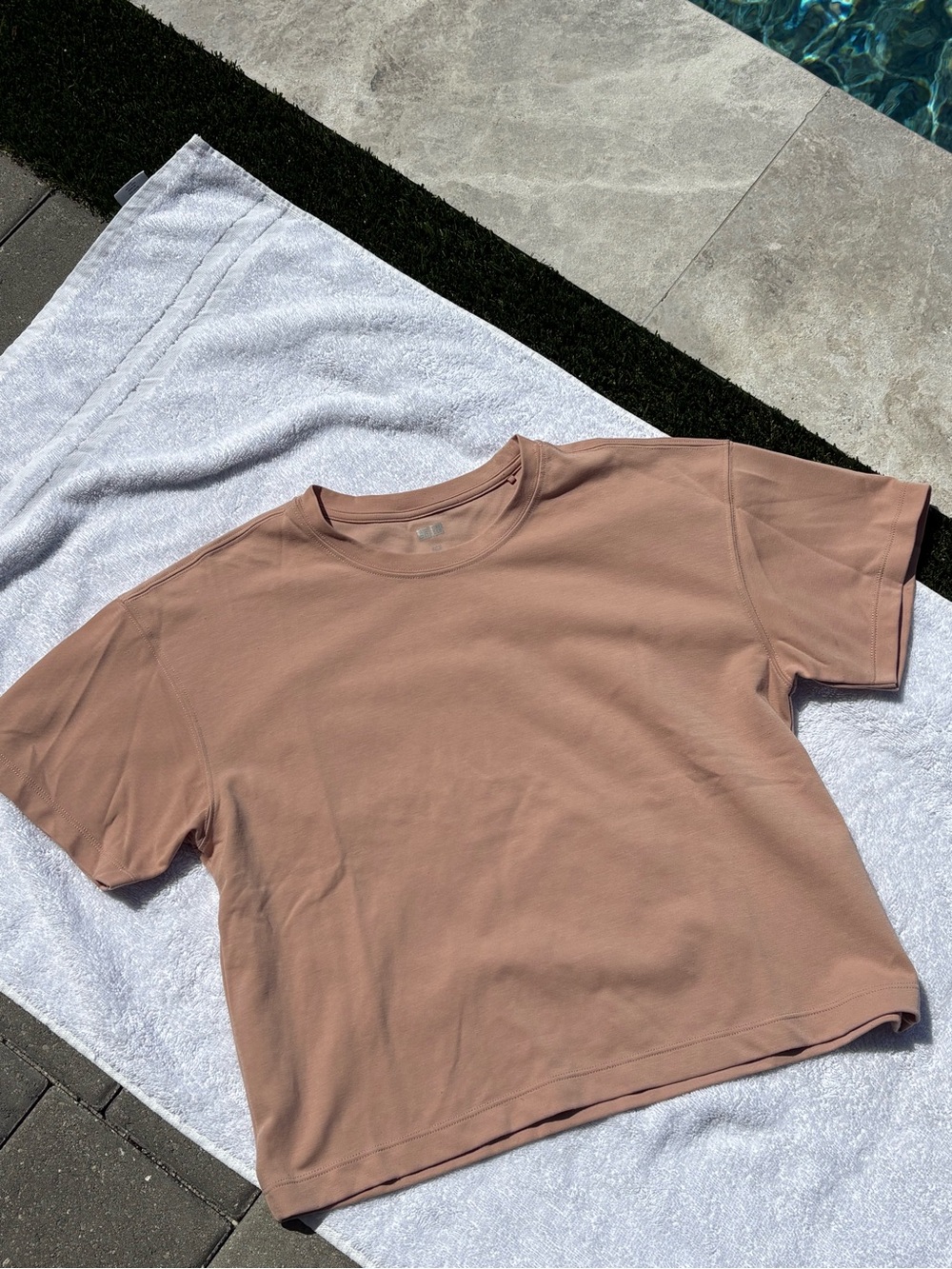 Uniqlo Cropped Crewneck Tee - Dusty Rose